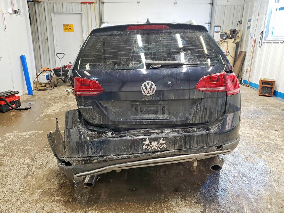 2017 Volkswagen Golf Alltrack მანქანა იყიდება აუქციონზე, vin: 3VWH17AU9HM516566, აუქციონის ნომერი: 78737095