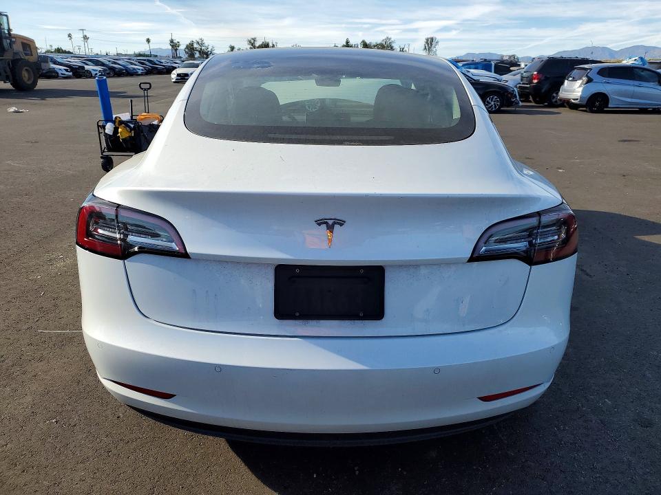 79100655 :رقم المزاد ، 5YJ3E1EA3NF166527 vin ، 2022 Tesla Model 3 مزاد بيع