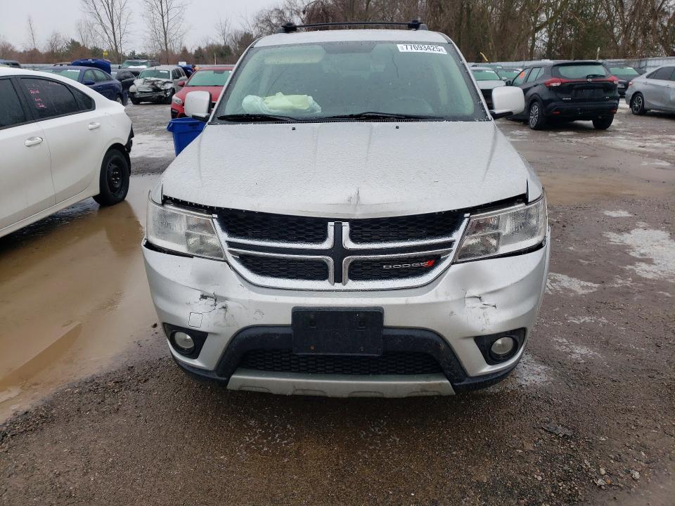 77693425 :رقم المزاد ، 3C4PDCCG4ET111822 vin ، 2014 Dodge Journey مزاد بيع