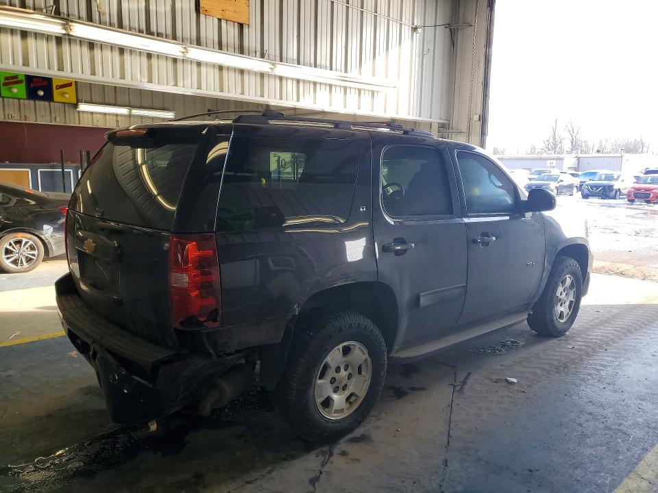 76805105 :رقم المزاد ، 1GNSKBE02DR135562 vin ، 2013 Chevrolet Tahoe مزاد بيع