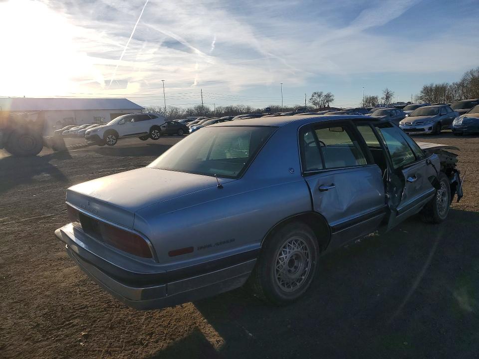 75882665 :رقم المزاد ، 1G4CW52L4RH625415 vin ، 1994 Buick Park Avenue مزاد بيع
