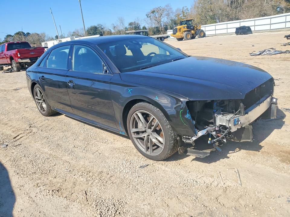 76026155 :رقم المزاد ، WAU44AFD4HN008975 vin ، 2017 Audi A8 مزاد بيع
