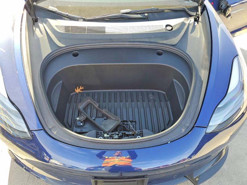 Продаж на аукціоні авто 2022 Tesla Model 3, vin: 5YJ3E1EC2NF318055, номер лоту: 77958035