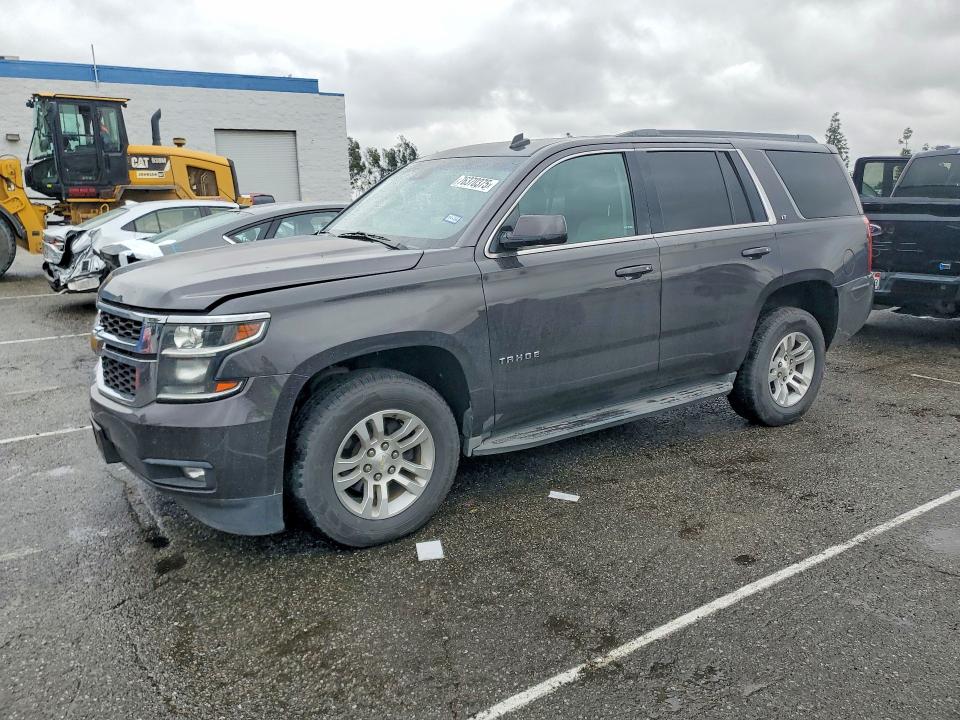 2015 Chevrolet Tahoe K150 მანქანა იყიდება აუქციონზე, vin: 1GNSKBKC1FR150166, აუქციონის ნომერი: 76370375