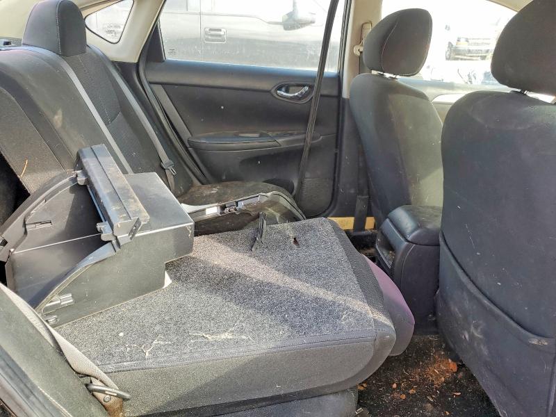 77406055 :رقم المزاد ، 3N1AB7AP1JY252546 vin ، 2018 Nissan Sentra مزاد بيع