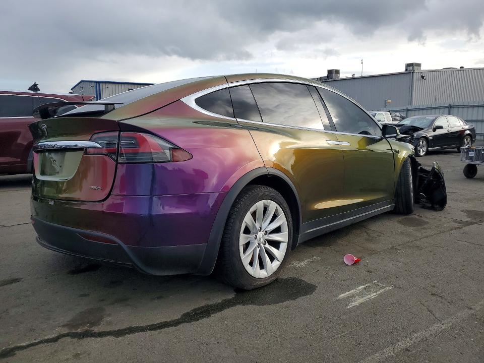 Продаж на аукціоні авто 2016 Tesla Model X, vin: 5YJXCBE2XGF022899, номер лоту: 77807475