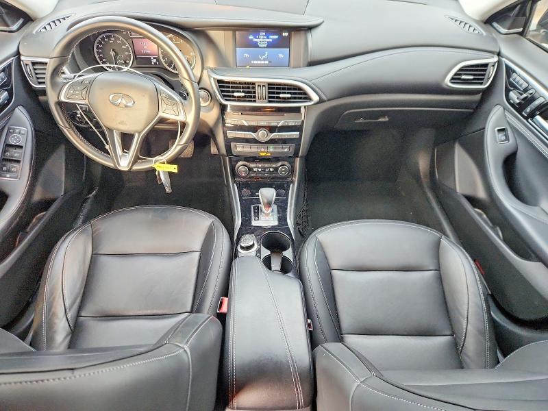 78063165 :رقم المزاد ، SJKCH5CR6JA055526 vin ، 2018 Infiniti Qx30 مزاد بيع