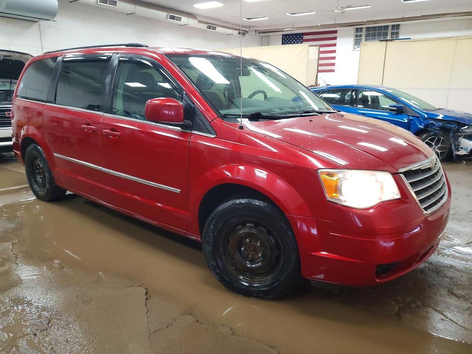 2010 Chrysler Town & Country მანქანა იყიდება აუქციონზე, vin: 2A4RR5D15AR243480, აუქციონის ნომერი: 77651795