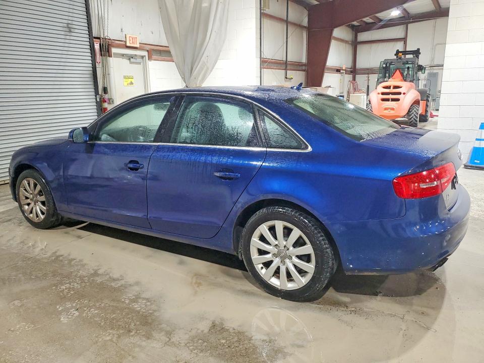 76919055 :رقم المزاد ، WAUBFAFL5DN032351 vin ، 2013 Audi A4 مزاد بيع