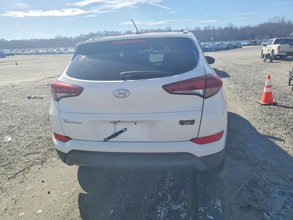 76162325 :رقم المزاد ، KM8J33A46GU069563 vin ، 2016 Hyundai Tucson مزاد بيع