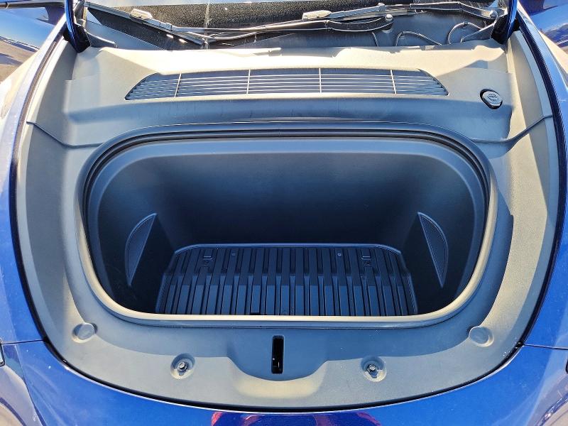 78676615 :رقم المزاد ، 7SAYGDEE0RF054524 vin ، 2024 Tesla Model Y مزاد بيع