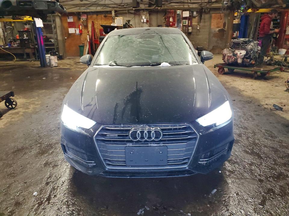 Aukcja sprzedaży 2018 Audi A4, vin: WAUBNAF49JN018346, numer aukcji: 72145925