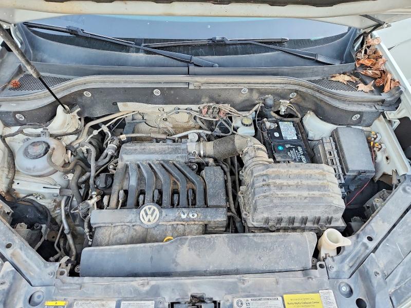 2018 Volkswagen Atlas მანქანა იყიდება აუქციონზე, vin: 1V2FR2CAXJC562972, აუქციონის ნომერი: 77010535