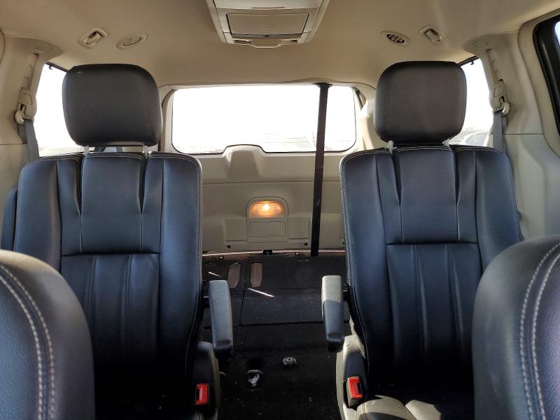 77364545 :رقم المزاد ، 2C4RC1CGXFR753868 vin ، 2015 Chrysler Town & Country مزاد بيع