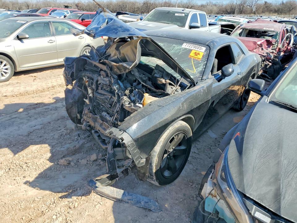77229085 :رقم المزاد ، 2C3CDYAGXDH562263 vin ، 2013 Dodge Challenger مزاد بيع