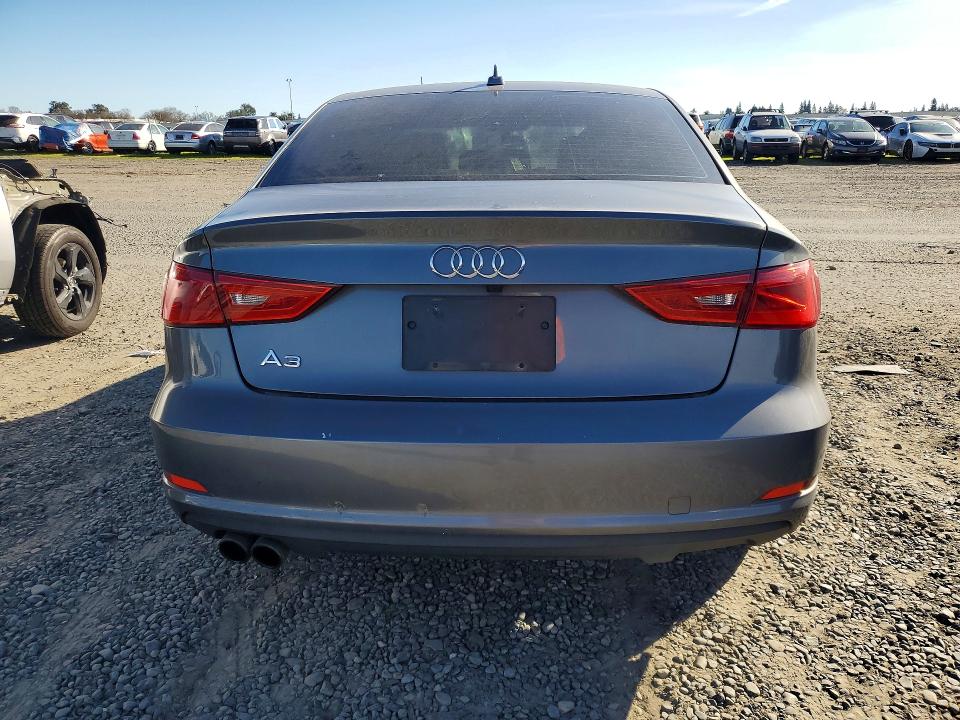 77693165 :رقم المزاد ، WAUACGFF2F1142561 vin ، 2015 Audi A3 مزاد بيع
