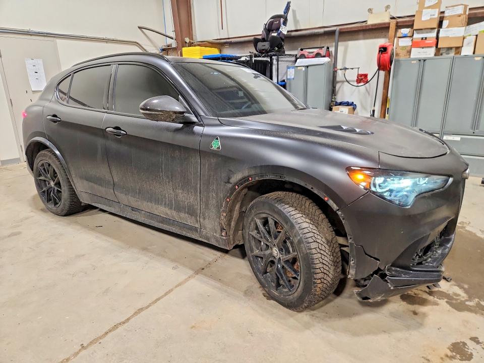 2024 Alfa Romeo Stelvio მანქანა იყიდება აუქციონზე, vin: ZASPAKEV0R7D92064, აუქციონის ნომერი: 76753535