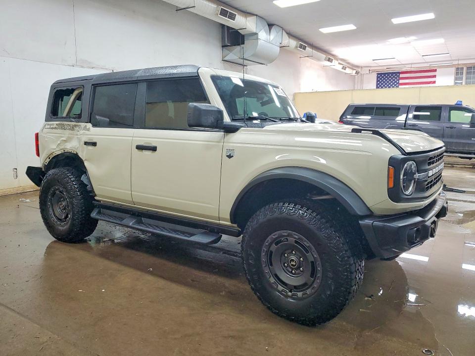 2025 Ford Bronco მანქანა იყიდება აუქციონზე, vin: 1FMEE7BH4SLB15989, აუქციონის ნომერი: 76714355