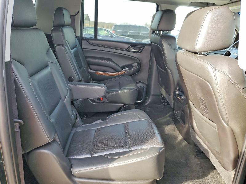Продаж на аукціоні авто 2016 Chevrolet Suburban, vin: 1GNSKJKC8GR453991, номер лоту: 77842295