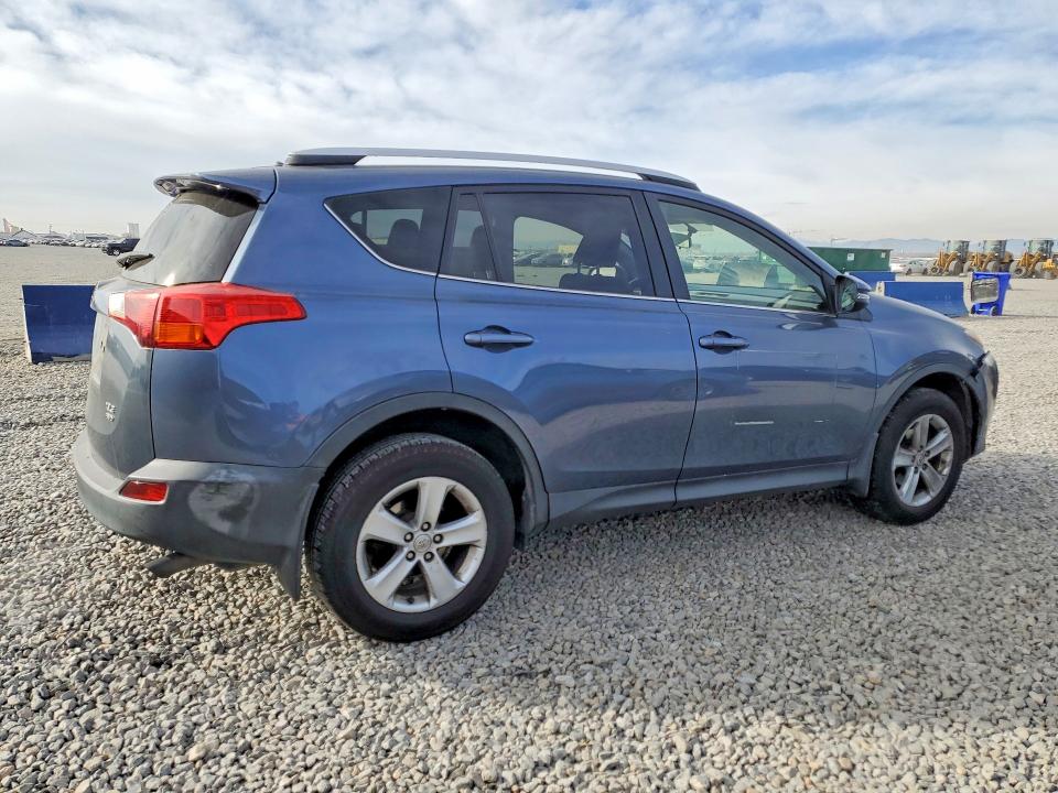 76599615 :رقم المزاد ، JTMRFREV9ED091820 vin ، 2014 Toyota Rav4 مزاد بيع