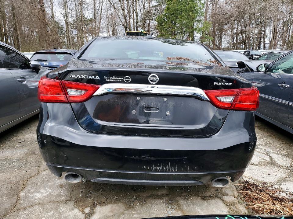 74033835 :رقم المزاد ، 1N4AA6AP8HC456344 vin ، 2017 Niss Maxima مزاد بيع