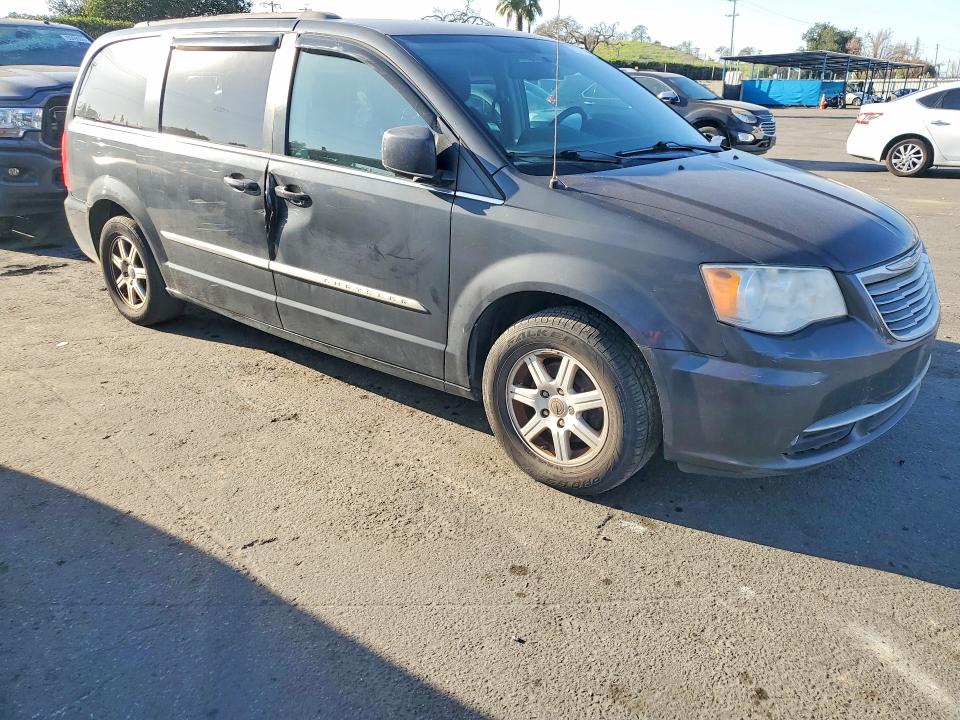 76313915 :رقم المزاد ، 2C4RC1BG7CR117051 vin ، 2012 Chrysler Town & Country مزاد بيع