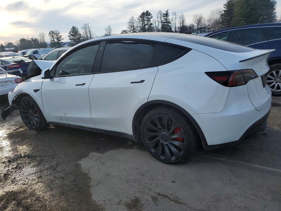 2023 Tesla Model Y მანქანა იყიდება აუქციონზე, vin: 7SAYGDEF6PF758653, აუქციონის ნომერი: 75940825