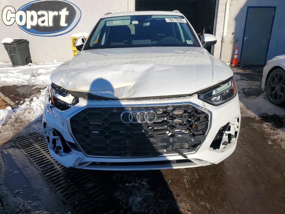 2024 Audi Q5 მანქანა იყიდება აუქციონზე, vin: WA1GAAFY3R2077911, აუქციონის ნომერი: 78513535