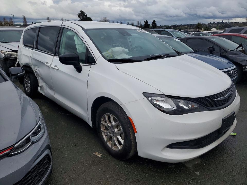 74461445 :رقم المزاد ، 2C4RC1CG3RR195091 vin ، 2024 Chrysler Voyager مزاد بيع