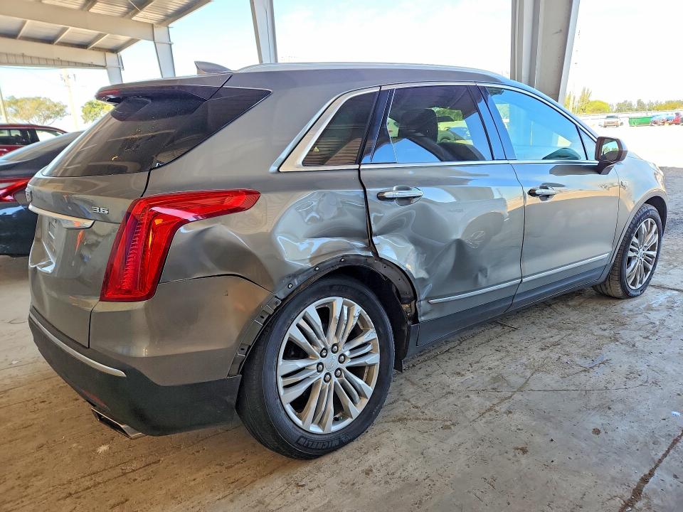 75610515 :رقم المزاد ، 1GYKNERSXKZ229063 vin ، 2019 Cadillac Xt5 مزاد بيع