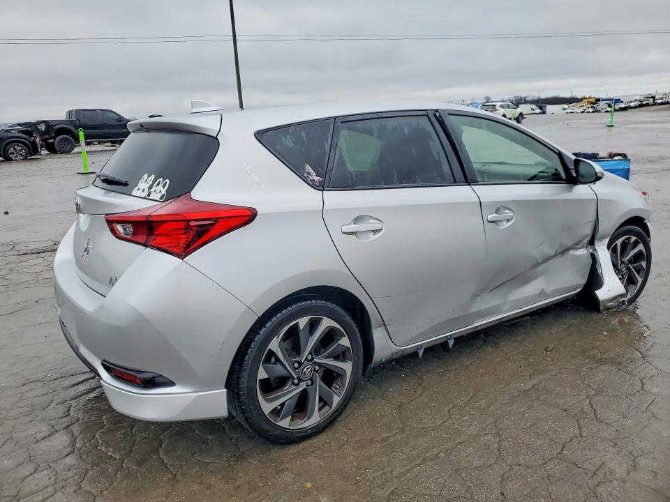 78074215 :رقم المزاد ، JTNKARJE1JJ557088 vin ، 2018 Toyota Corolla Im مزاد بيع