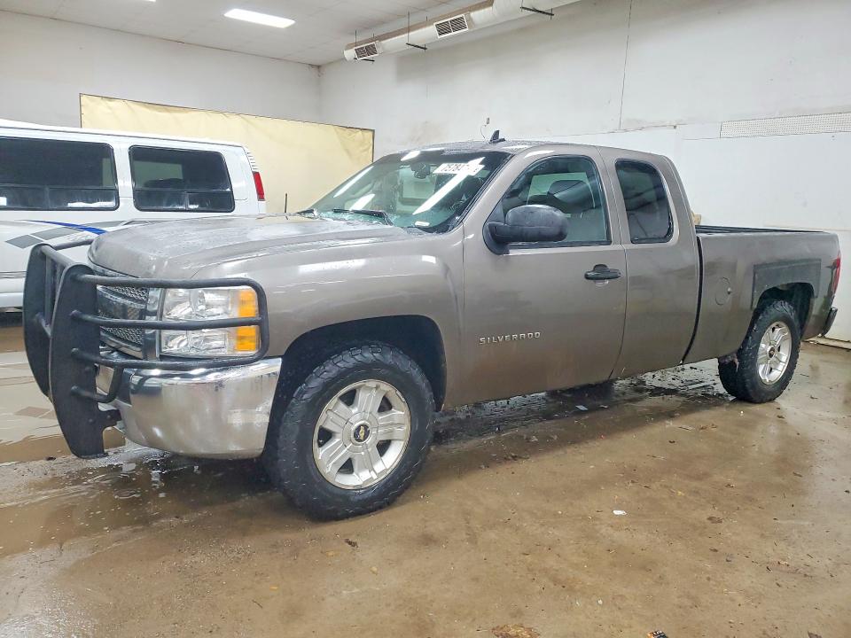 Продажа на аукционе авто 2012 Chevrolet Silverado, vin: 1GCRKSE7XCZ266385, номер лота: 75784775