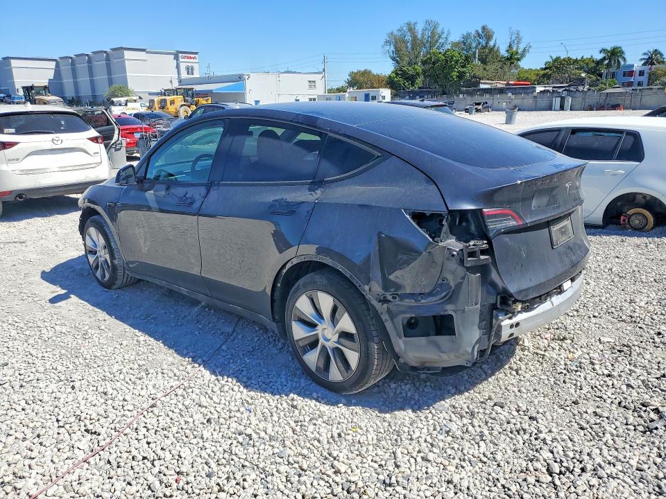 78534525 :رقم المزاد ، 7SAYGDED8RF055718 vin ، 2024 Tesla Model Y مزاد بيع