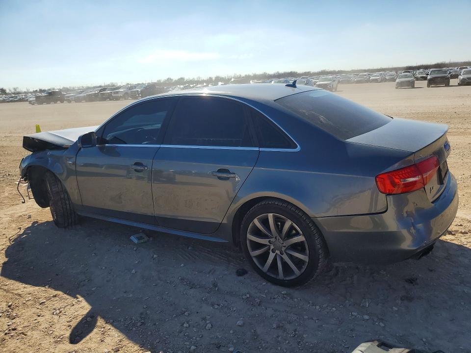Продажа на аукционе авто 2014 Audi A4, vin: WAUBFAFL2EN027805, номер лота: 77703585