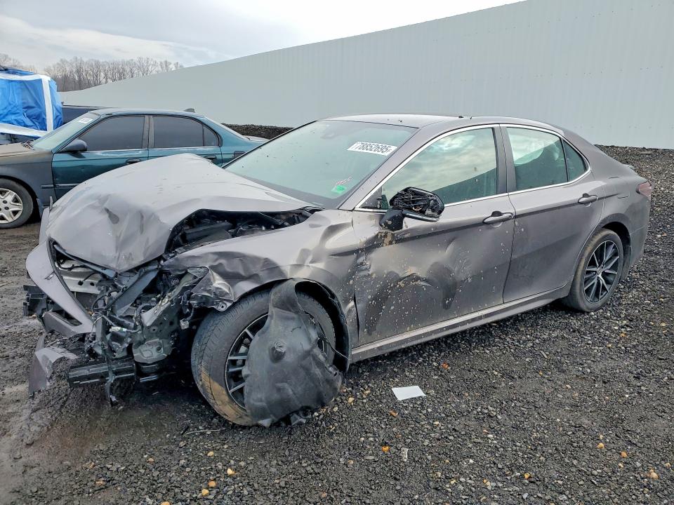 Продажа на аукционе авто 2024 Toyota Camry, vin: 4T1G11AK5RU846949, номер лота: 78852695