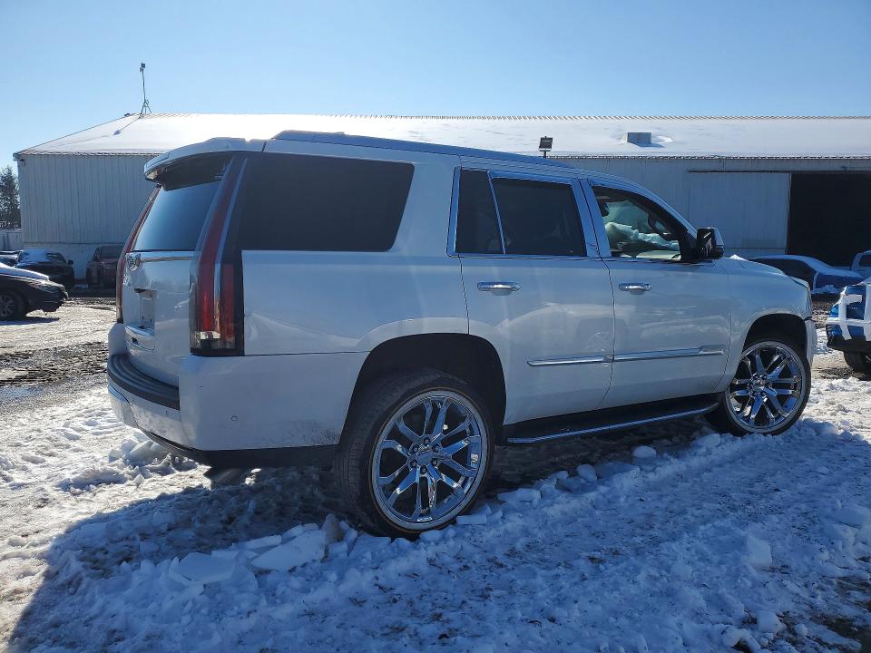 Продажа на аукционе авто 2018 Cadillac Escalade, vin: 1GYS4BKJ4JR214625, номер лота: 74967945