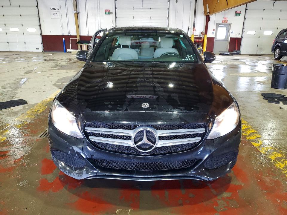 Продаж на аукціоні авто 2018 Mercedes-benz C, vin: 55SWF4JBXJU258365, номер лоту: 78648345