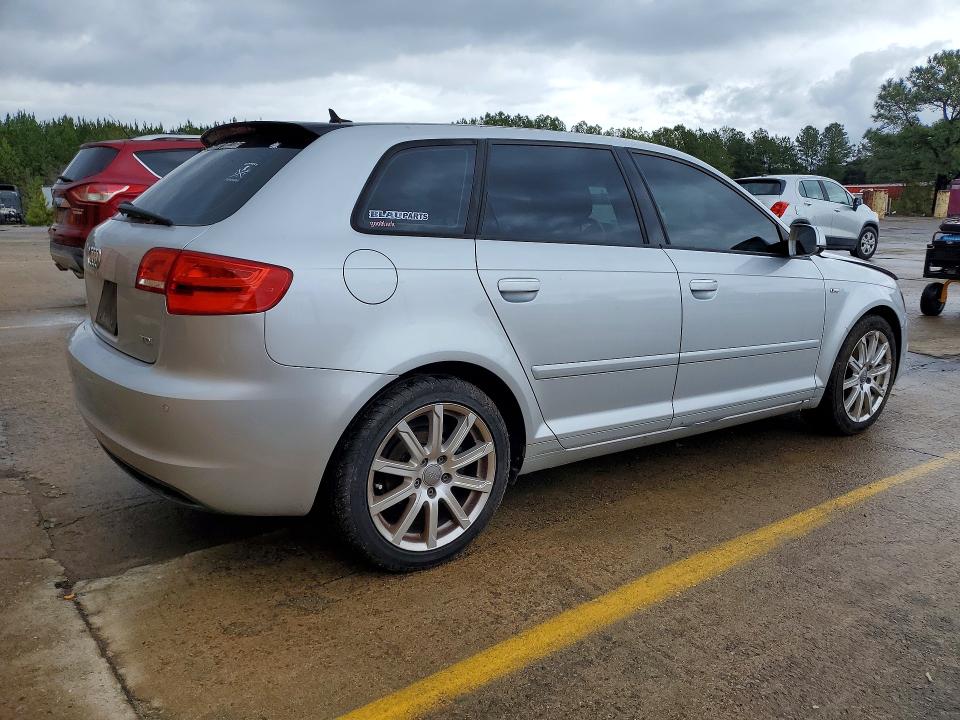Продажа на аукционе авто 2012 Audi A3, vin: WAUKJAFM8CA082495, номер лота: 79413595