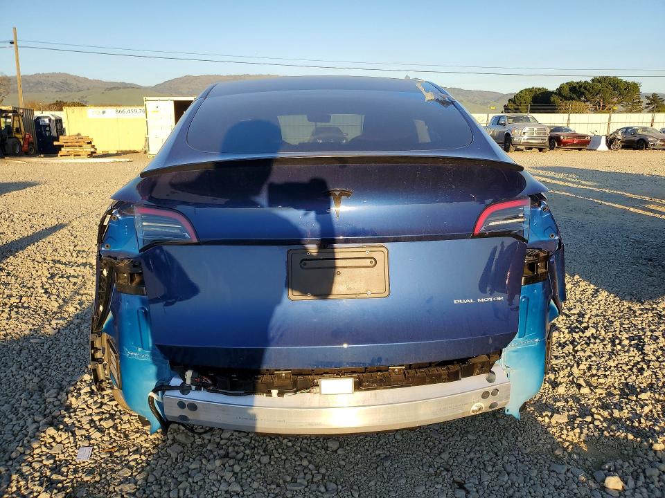 Продаж на аукціоні авто 2024 Tesla Model Y, vin: 7SAYGAEE7RF059928, номер лоту: 75880535