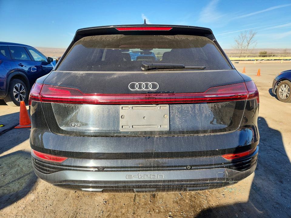 2024 Audi Q8 E-tron მანქანა იყიდება აუქციონზე, vin: WA15AAGE6RB004317, აუქციონის ნომერი: 75396365