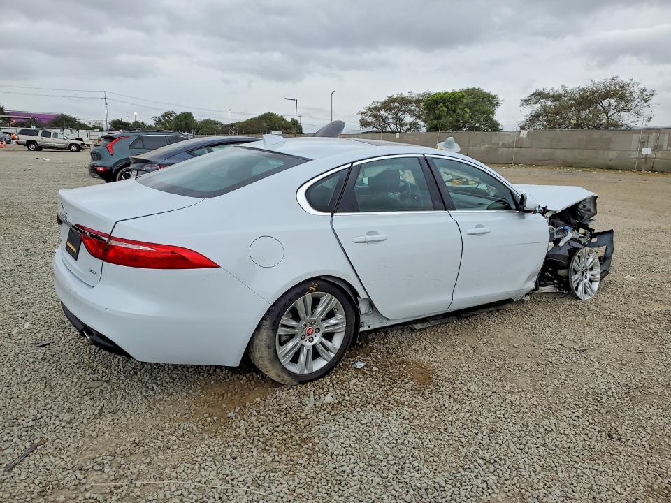 Aukcja sprzedaży 2016 Jaguar Xf, vin: SAJBD4BV9GCY13294, numer aukcji: 76963625