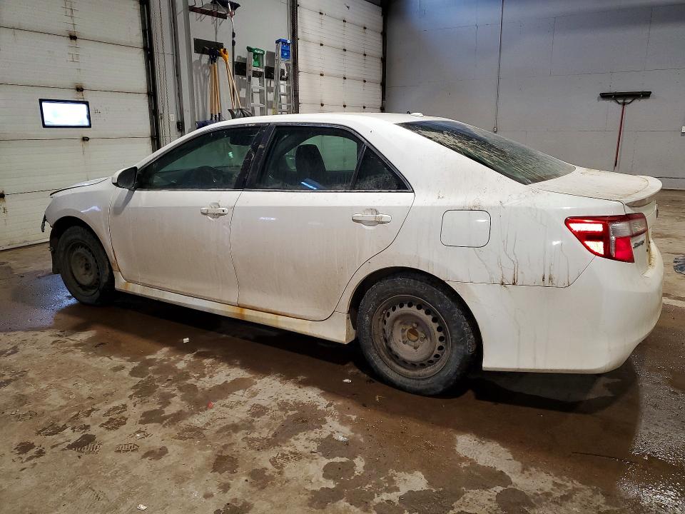 75731665 :رقم المزاد ، 4T1BF1FK4CU116462 vin ، 2012 Toyota Camry Base مزاد بيع