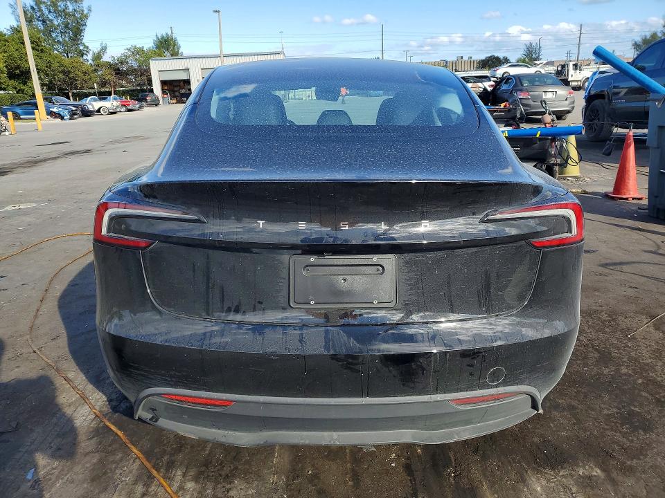 2025 Tesla Model 3 მანქანა იყიდება აუქციონზე, vin: 5YJ3E1EA2SF037027, აუქციონის ნომერი: 75991835