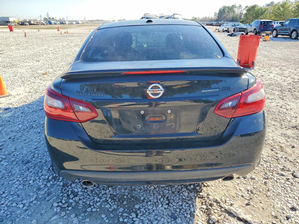 2018 Nissan Altima მანქანა იყიდება აუქციონზე, vin: 1N4AL3AP9JC200468, აუქციონის ნომერი: 78860255