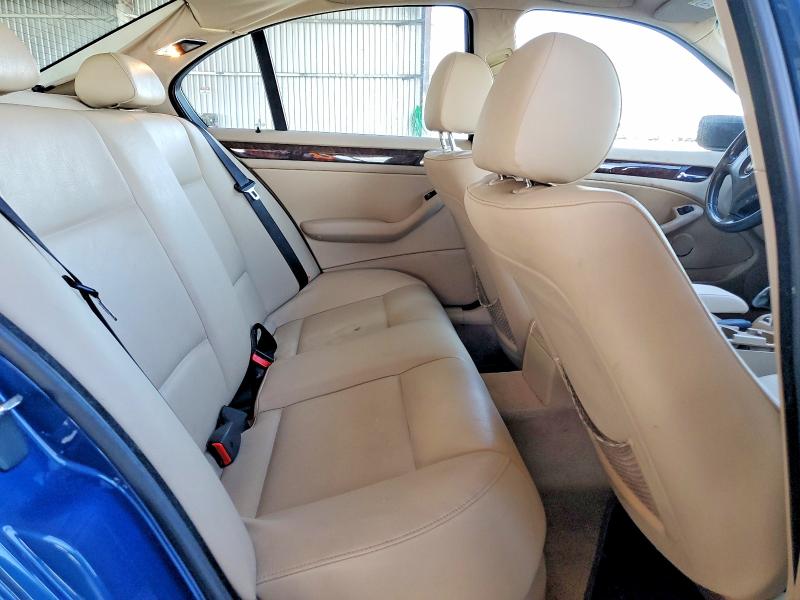 78356095 :رقم المزاد ، WBAEV33462KL65360 vin ، 2002 Bmw 325 مزاد بيع