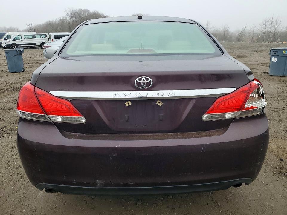 78330795 :رقم المزاد ، 4T1BK3DB1BU431681 vin ، 2011 Toyota Avalon مزاد بيع