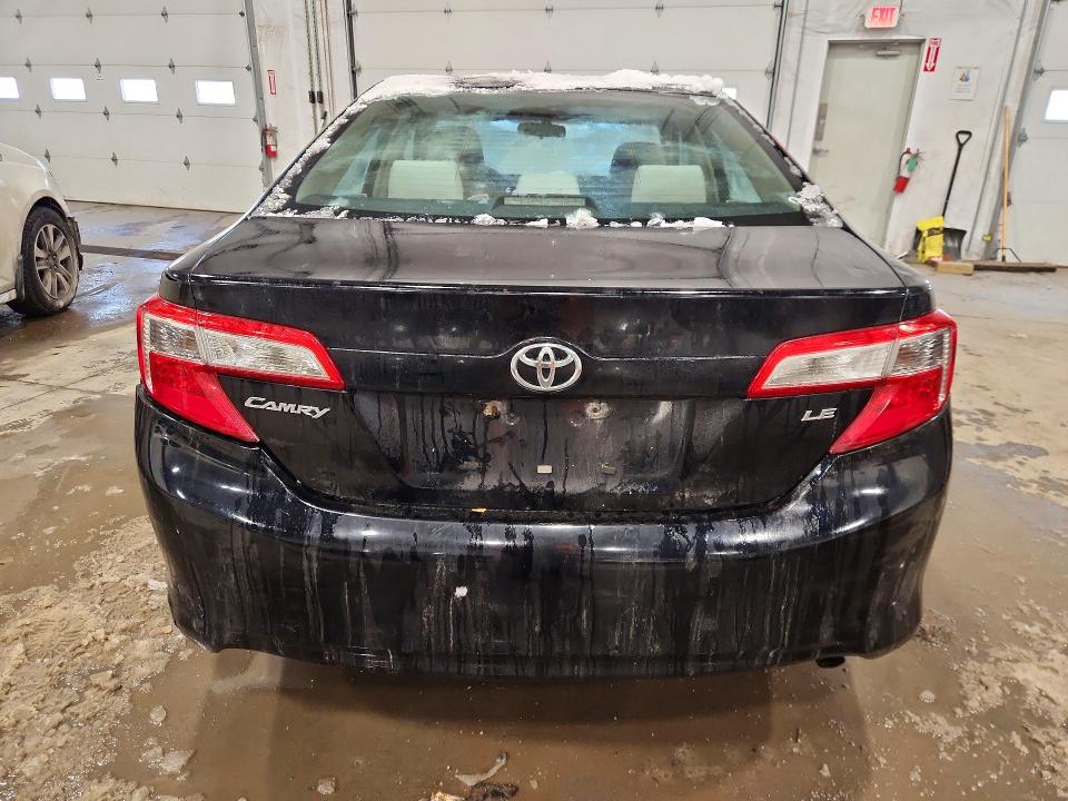75234905 :رقم المزاد ، 4T4BF1FK1CR258158 vin ، 2012 Toyota Camry مزاد بيع