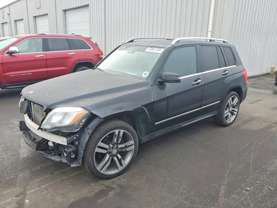 Продажа на аукционе авто 2015 Mercedes-benz Glk, vin: WDCGG5HB6FG398046, номер лота: 77561735