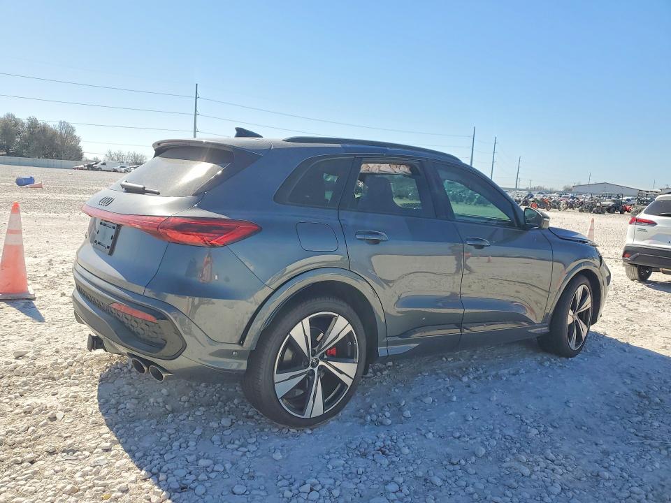 76345445 :رقم المزاد ، WA125AGU1S2101378 vin ، 2025 Audi Sq5 مزاد بيع