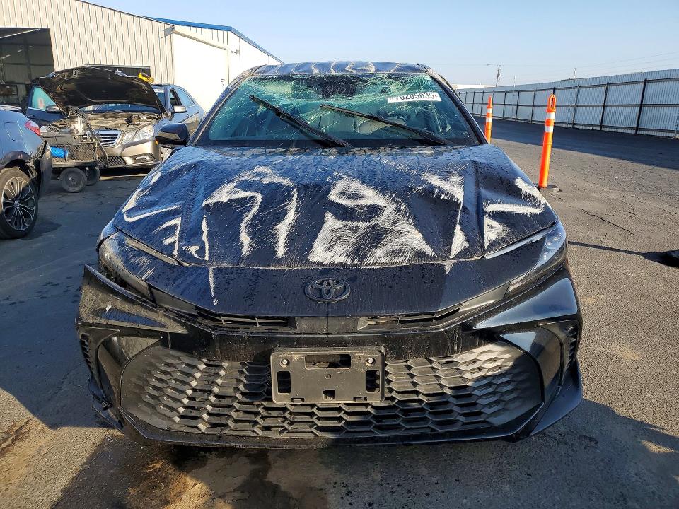 76205035 :رقم المزاد ، 4T1DAACK7SU197631 vin ، 2025 Toyota Camry مزاد بيع